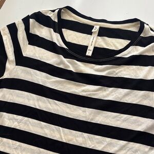 Karen Millen Black and White Striped Short Sleeve Tee